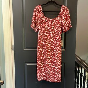 Red and white animal print short sleeve dress with button detailing